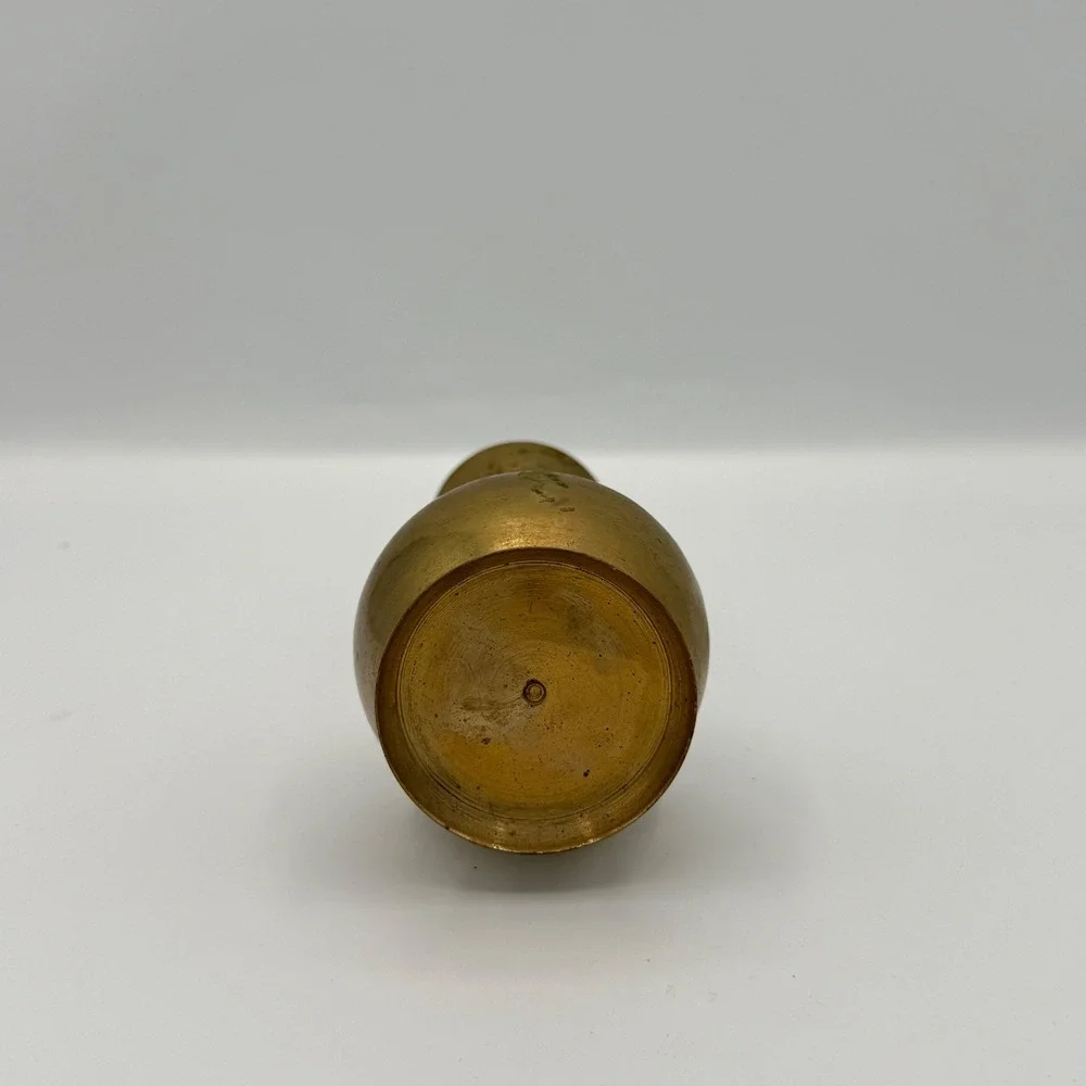 Unbranded vintage solid